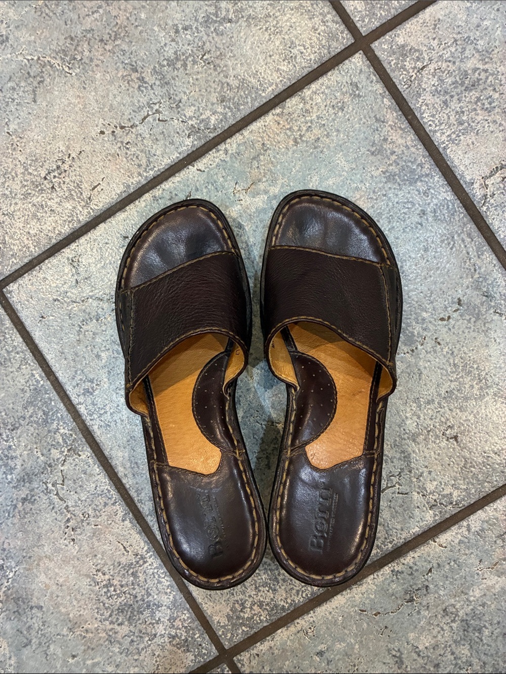 Born Men's Dark Brown Leather Slip-On Slides